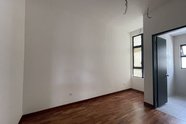 Legasi 2 , Bandar Kinrara