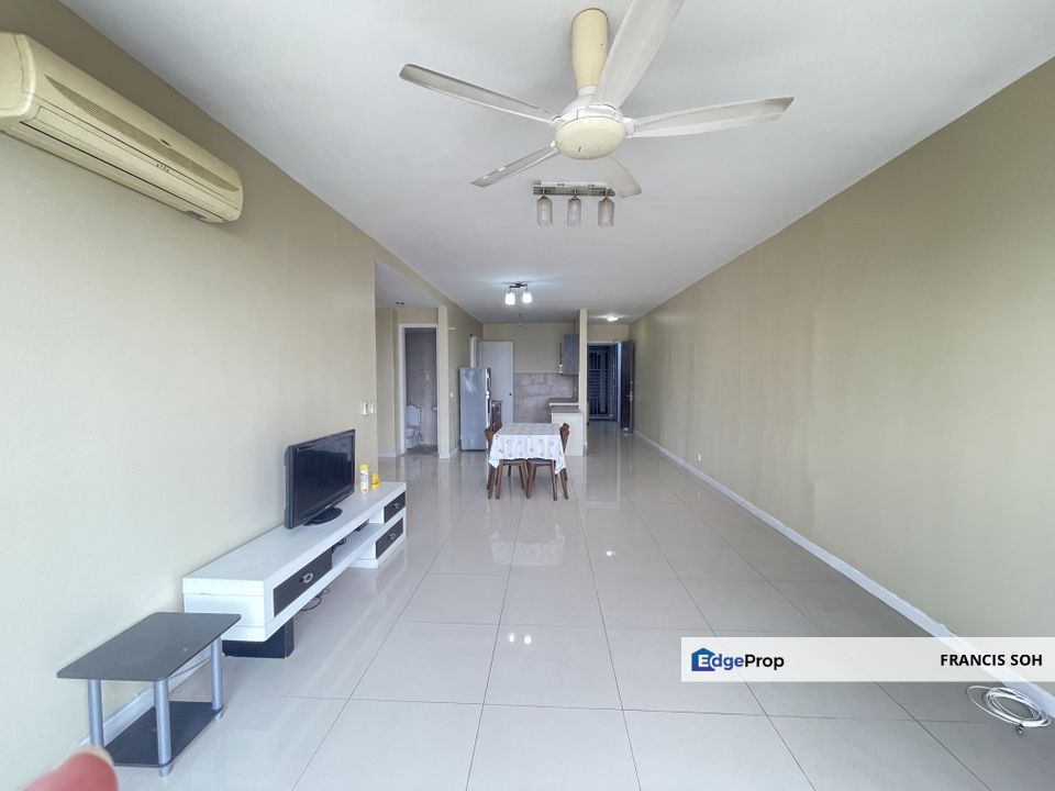 Facing KLCC view with 2 carparks unit for sale, Kuala Lumpur, Bandar Menjalara