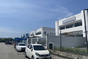 1.5 Storey Semi D Factory, Shah Alam Seksyen 33, Section 33