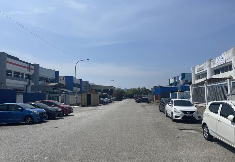 1.5 Storey Semi D Factory, Shah Alam Seksyen 33, Section 33