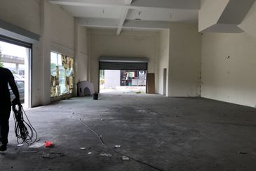 Corner, fire sale, below market