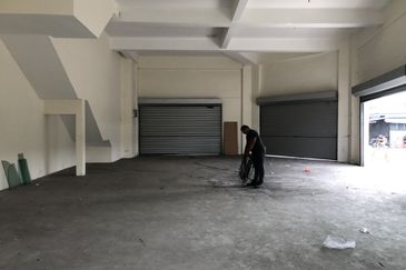 Corner, fire sale, below market