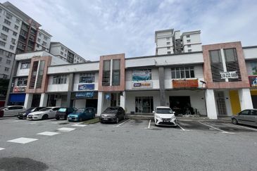 Facing Main Road With Good Return, Presint 11, Putrajaya