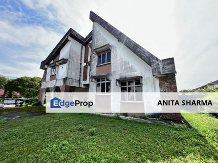 PJ SS3 Bungalow 2sty Retro feel home, Selangor, Petaling Jaya