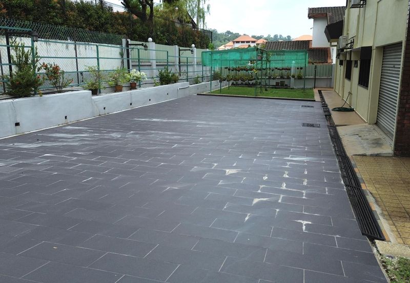 Bukit Pantai (Pantai Hill)