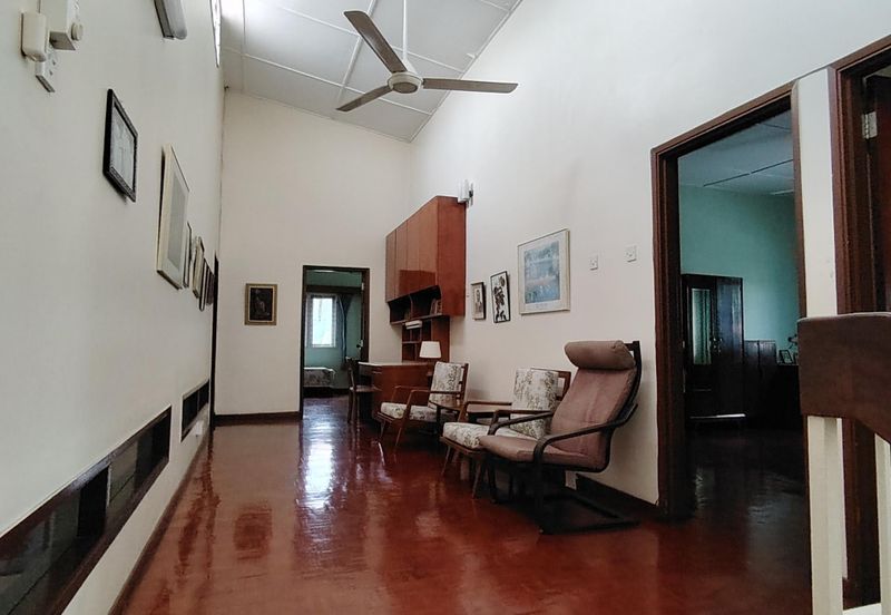 Bukit Pantai (Pantai Hill)