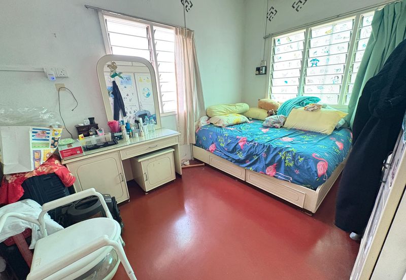 Seksyen 12, Petaling Jaya