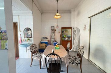 Happy Garden (Taman Gembira)