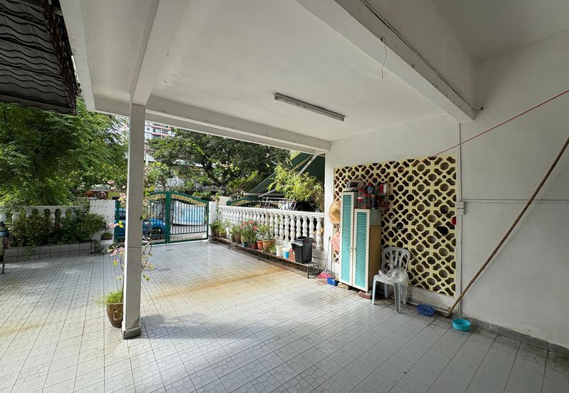 Happy Garden (Taman Gembira)