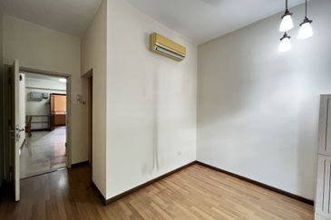 Li Villas Condominium