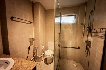 Li Villas Condominium