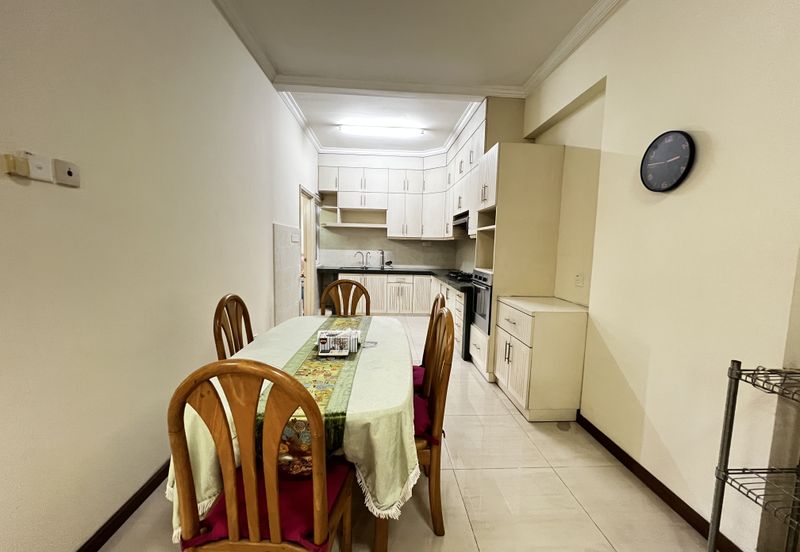 Li Villas Condominium