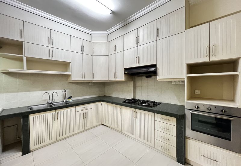 Li Villas Condominium