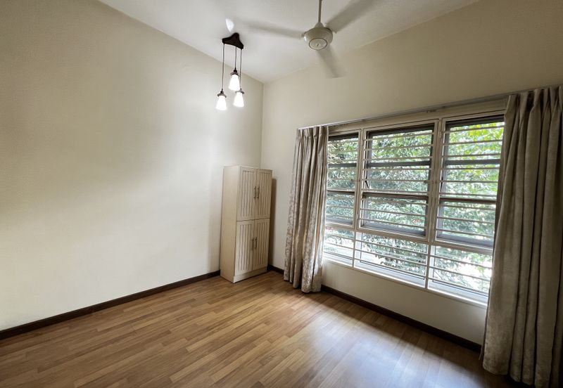 Li Villas Condominium