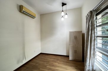 Li Villas Condominium