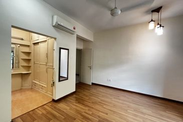 Li Villas Condominium