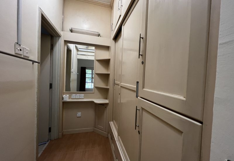 Li Villas Condominium