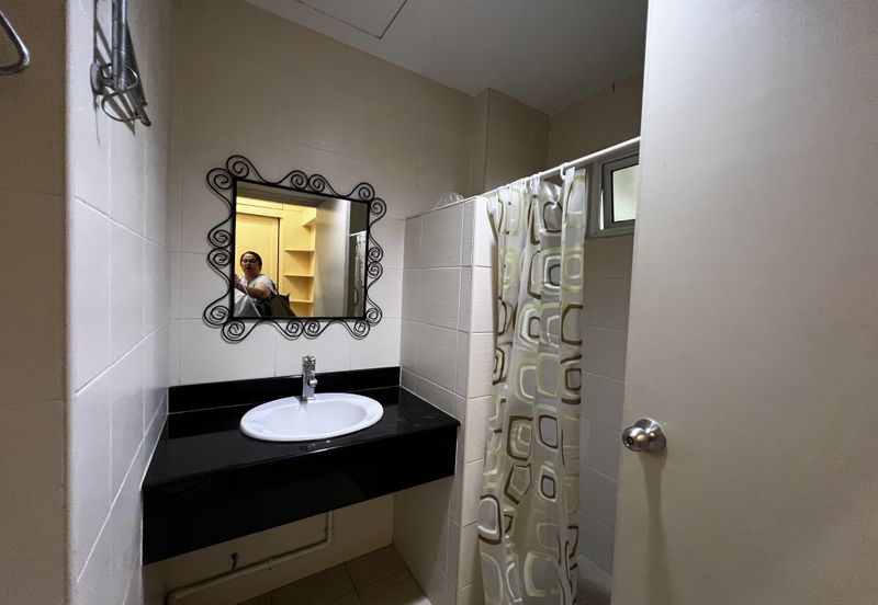 Li Villas Condominium