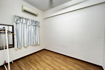 Li Villas Condominium