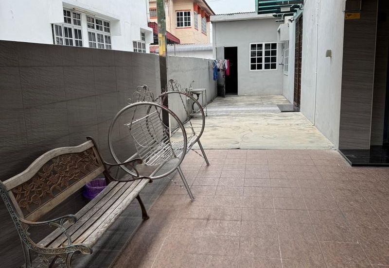 TAMAN ANJUNG BERCHAM MEGAH