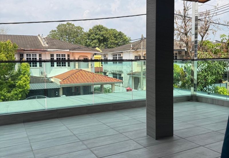 TAMAN ANJUNG BERCHAM MEGAH