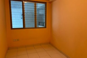 Perdana Emerald Serviced Apartment