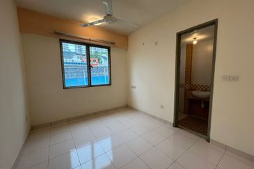 Perdana Emerald Serviced Apartment