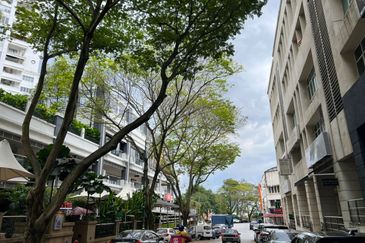 Prime Shop for Sale at Emerald Plaza, Damansara Perdana!