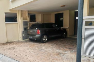 Desa ParkCity (Nadia Parkhomes)