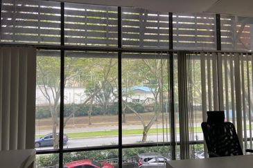 Spacious 2,900 sq. ft. Unit at Perdana Exclusive – 5 Car Parks!