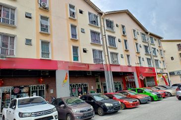 Pusat Komersial Seksyen 7