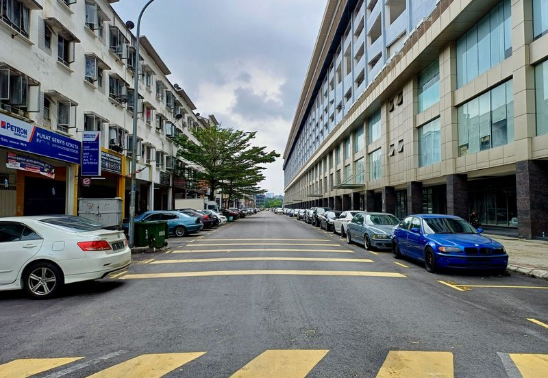 Dataran Otomobil, Seksyen 15