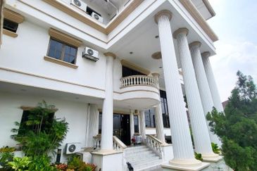 🏡 Luxury 3-Storey Bungalow at Bangsar, Kuala Lumpur