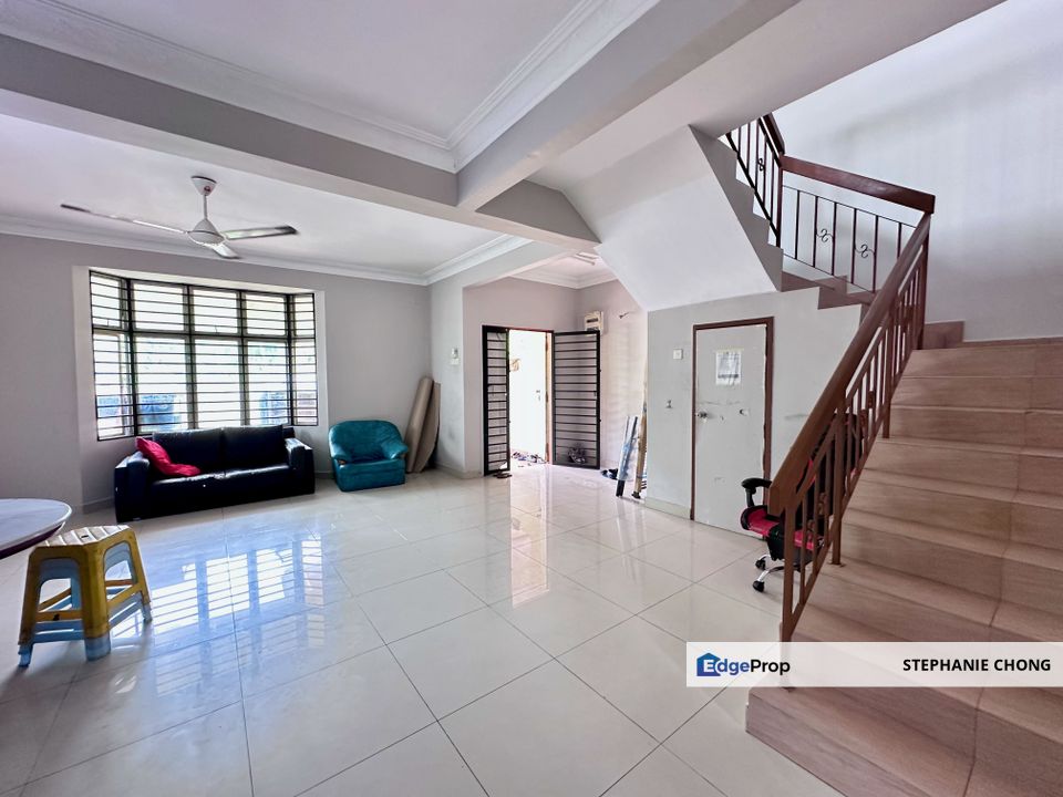 2-Storey Terrace Endlot, Taman Puchong Utama, Freehold, Selangor, Puchong