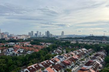 Perdana Emerald Serviced Apartment