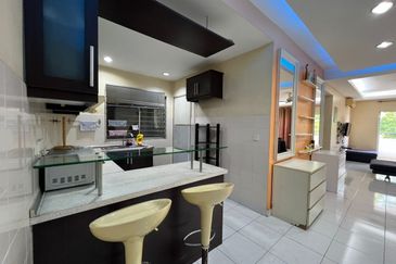 Perdana Emerald Serviced Apartment