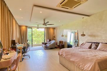 Tropicana Golf & Country Resort