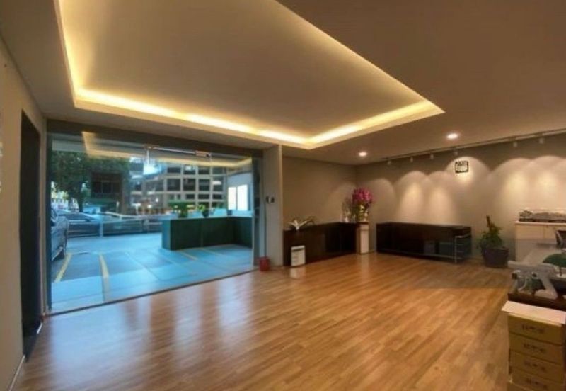 Parklane Commercial Hub