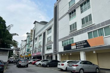 Parklane Commercial Hub