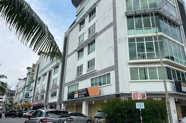 Parklane Commercial Hub