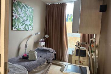 🏙️ Commercial Bungalow @ Jalan Maarof, Bangsar – For Rent!