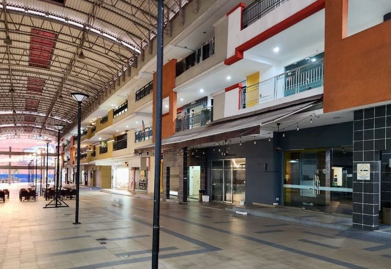🔥 Prime Ground Floor Shops in Kelana Jaya (SS6) – For Sale!