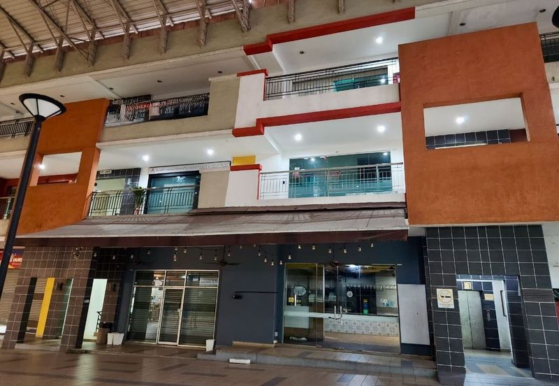 🔥 Prime Ground Floor Shops in Kelana Jaya (SS6) – For Sale!