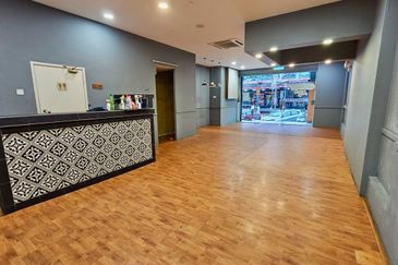 🔥 Prime Ground Floor Shops in Kelana Jaya (SS6) – For Sale!