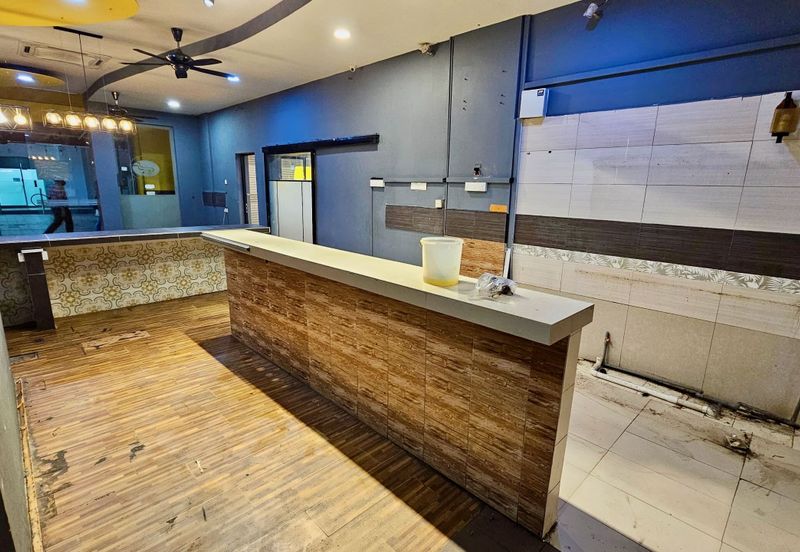 🔥 Prime Ground Floor Shops in Kelana Jaya (SS6) – For Sale!