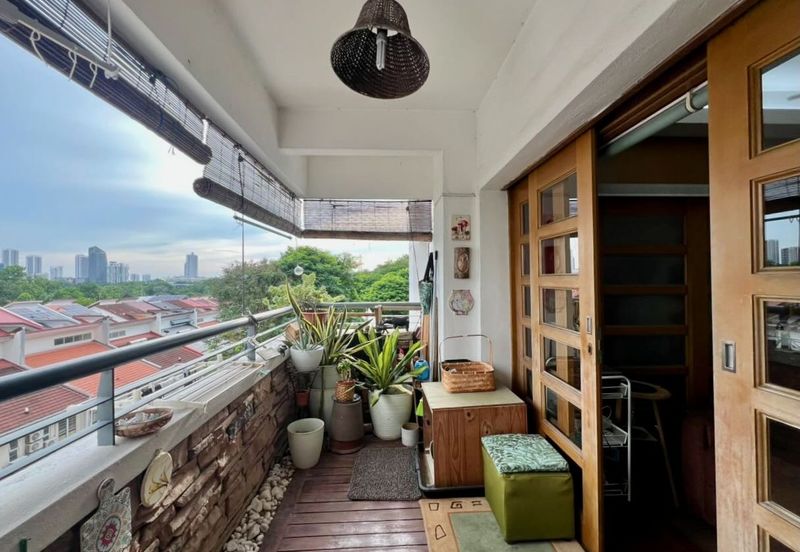 🏡 For Sale: 1,400 SF Condo @ Damansara Perdana
