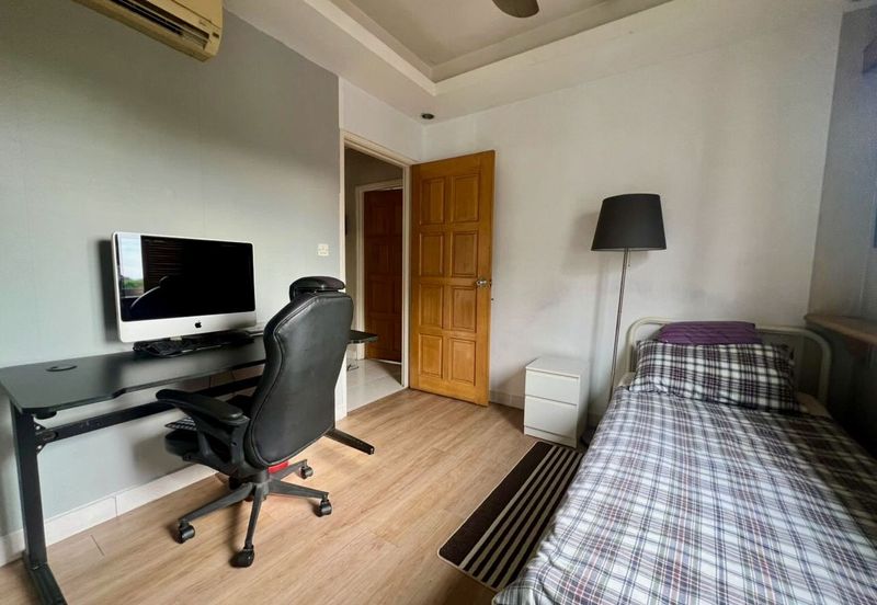 🏡 For Sale: 1,400 SF Condo @ Damansara Perdana