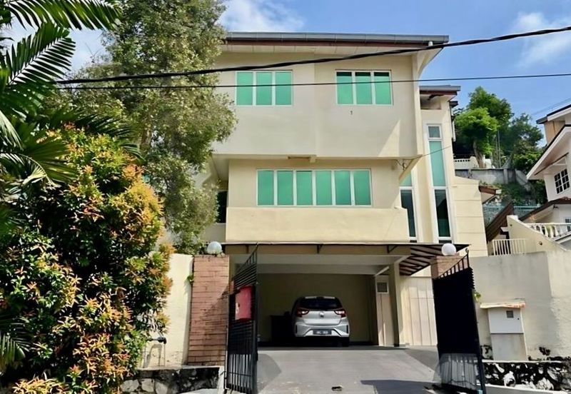 3-Storey Bungalow with Home Lift For Sale