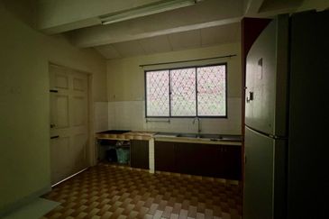 3-Storey Bungalow with Home Lift For Sale