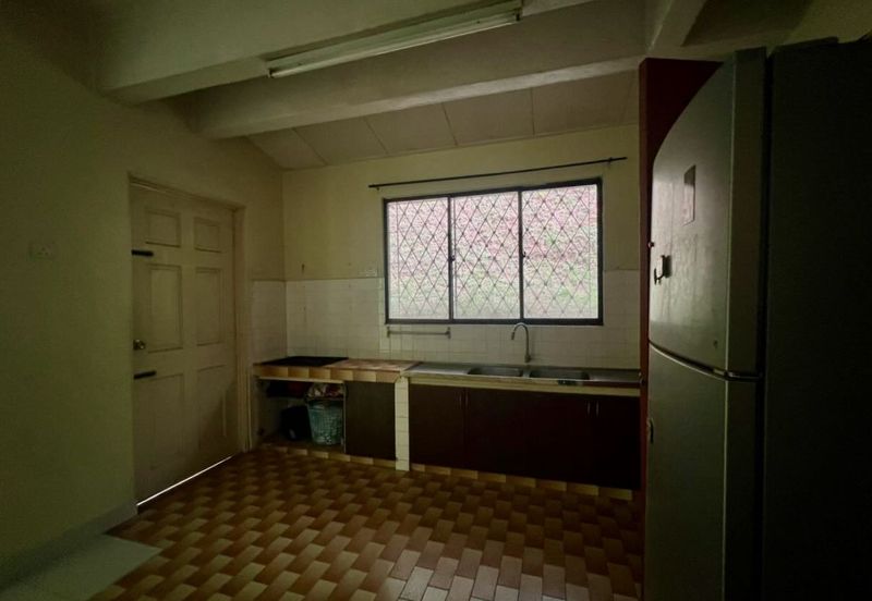 3-Storey Bungalow with Home Lift For Sale